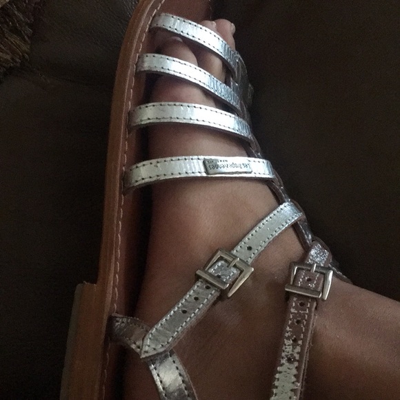 Cute sandals! - Picture 2 of 5